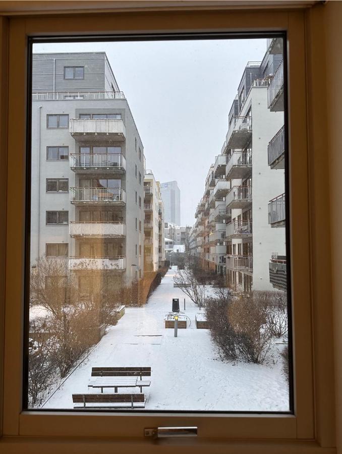 Rum i privatbostad And Cozy Next To S *
